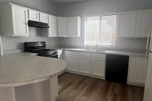 618 E Mariposa Pl, Chandler, AZ 85225 - Photo 2