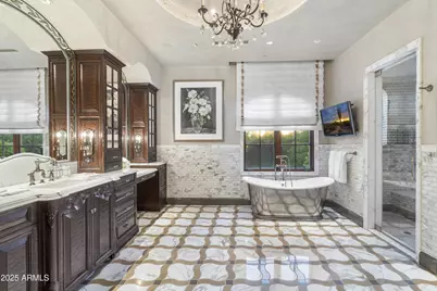 5902 E Arcadia Lane, Phoenix, AZ 85018 - Photo 46