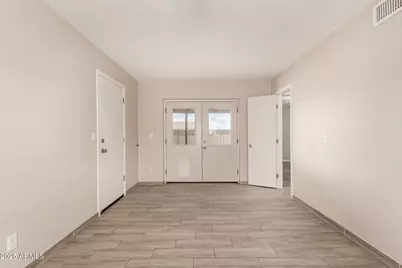 18046 N 20th Avenue, Phoenix, AZ 85023 - Photo 12