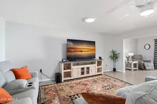 19422 N Camino Del Sol, Sun City West, AZ 85375 - Photo 4