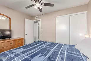 11449 S Iroquois Dr, Phoenix, AZ 85044 - Photo 30