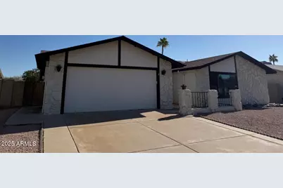 11449 S Iroquois Drive, Phoenix, AZ 85044 - Photo 1