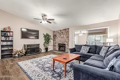 11449 S Iroquois Drive, Phoenix, AZ 85044 - Photo 10