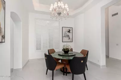 11312 E Greenway Road, Scottsdale, AZ 85255 - Photo 12