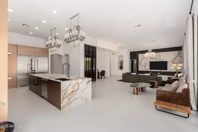 11312 E Greenway Road, Scottsdale, AZ 85255 - Photo 14