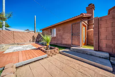 1448 E Royal Palm Road, Phoenix, AZ 85020 - Photo 26