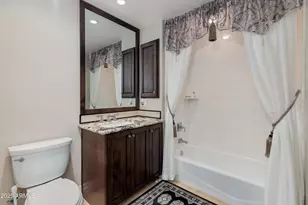 7181 E Camelback Rd, Scottsdale, AZ 85251 - Photo 16