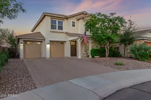 13252 W Copper Leaf Ln, Peoria, AZ 85383 - Photo 2