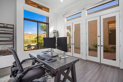 10302 S 16th Avenue, Phoenix, AZ 85041 - Photo 32