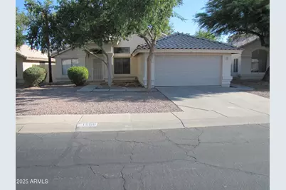 1866 E Tremaine Avenue, Gilbert, AZ 85234 - Photo 1