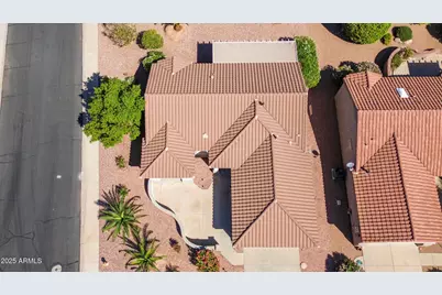 16536 W Rock Springs Lane, Surprise, AZ 85374 - Photo 4