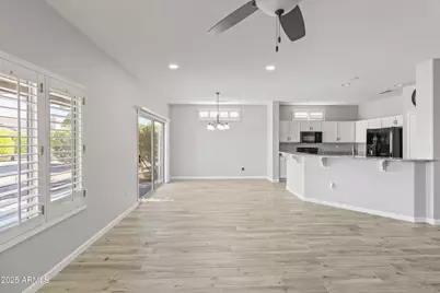 16536 W Rock Springs Lane, Surprise, AZ 85374 - Photo 6