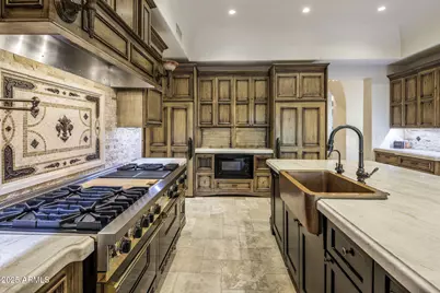 9547 N 55th Street, Paradise Valley, AZ 85253 - Photo 14