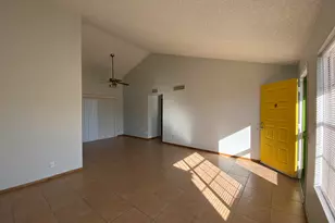 6932 W Paradise Dr, Peoria, AZ 85345 - Photo 2