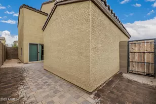 8046 W Agora Ln, Phoenix, AZ 85043 - Photo 26