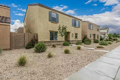 8046 W Agora Lane, Phoenix, AZ 85043 - Photo 4