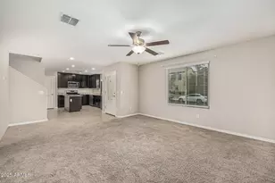 8046 W Agora Ln, Phoenix, AZ 85043 - Photo 6