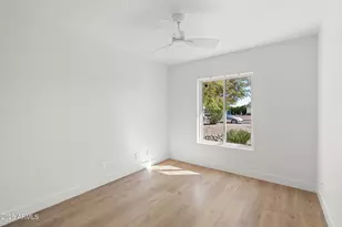 5330 E Tierra Buena Ln, Scottsdale, AZ 85254 - Photo 20