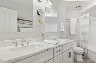 5104 N 32nd St, Phoenix, AZ 85018 - Photo 16