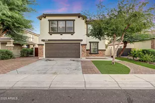 13621 W San Juan Ave, Litchfield Park, AZ 85340 - Photo 2