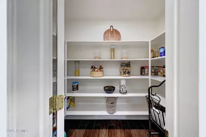 13621 W San Juan Avenue, Litchfield Park, AZ 85340 - Photo 12