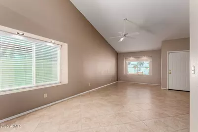 542 S Higley Road #49, Mesa, AZ 85206 - Photo 4