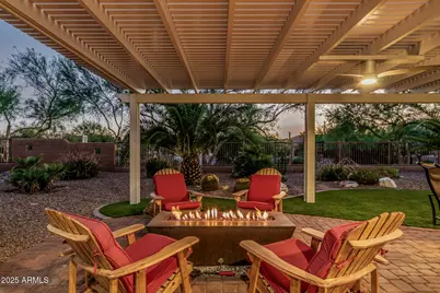 4643 W Aztec Drive, Eloy, AZ 85131 - Photo 6