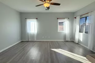 13874 N 91st Dr, Peoria, AZ 85381 - Photo 12