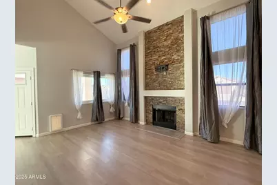 13874 N 91st Drive, Peoria, AZ 85381 - Photo 2