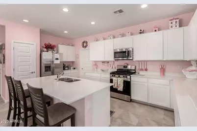 25046 N 174th Avenue, Surprise, AZ 85387 - Photo 8