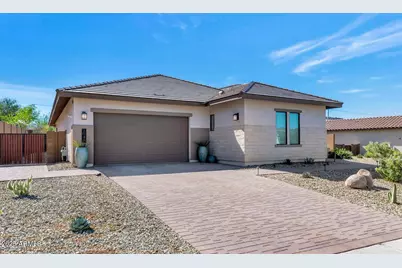 2041 E Fallen Leaf Lane, Phoenix, AZ 85024 - Photo 1