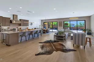 2041 E Fallen Leaf Ln, Phoenix, AZ 85024 - Photo 4