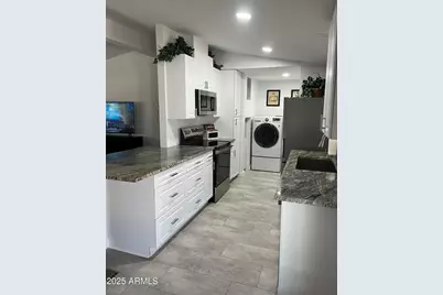 26429 S Navajo Place, Sun Lakes, AZ 85248 - Photo 8