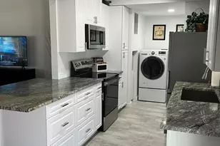 26429 S Navajo Pl, Sun Lakes, AZ 85248 - Photo 8