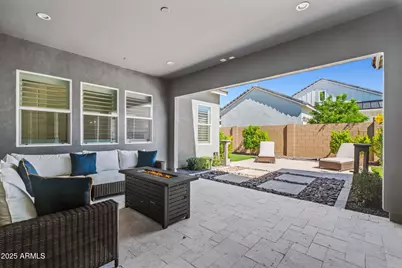 11217 N Blakely Street, Surprise, AZ 85388 - Photo 6