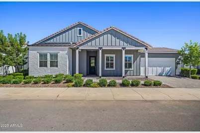 11217 N Blakely Street, Surprise, AZ 85388 - Photo 1