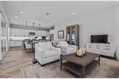 11217 N Blakely Street, Surprise, AZ 85388 - Photo 10