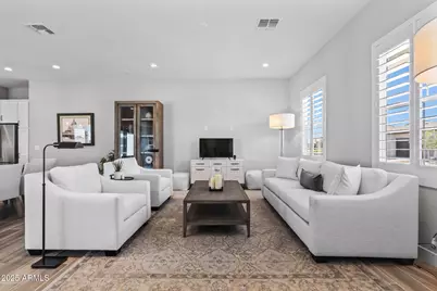 11217 N Blakely Street, Surprise, AZ 85388 - Photo 6