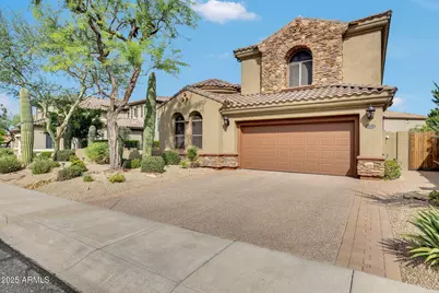 3648 E Louise Drive, Phoenix, AZ 85050 - Photo 2
