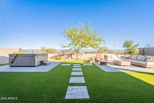 2856 N Riverdale Ln, Casa Grande, AZ 85122 - Photo 2