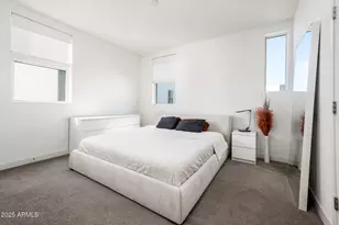 325 E Coronado Rd, Phoenix, AZ 85004 - Photo 14