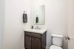 325 E Coronado Rd, Phoenix, AZ 85004 - Photo 10