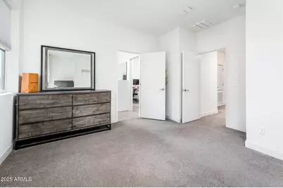 325 E Coronado Road #13, Phoenix, AZ 85004 - Photo 18