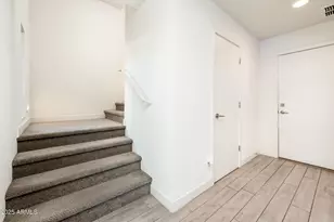 325 E Coronado Rd, Phoenix, AZ 85004 - Photo 22