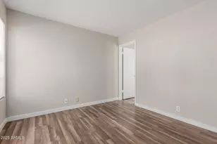 1077 W 1st St, Tempe, AZ 85281 - Photo 16