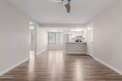 1077 W 1st Street #205, Tempe, AZ 85281 - Photo 2