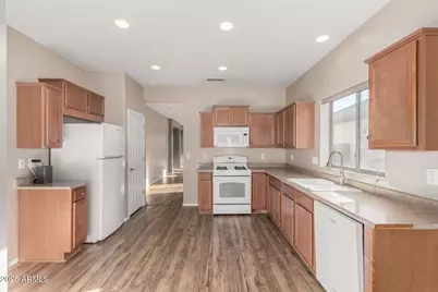 26189 W Runion Drive, Buckeye, AZ 85396 - Photo 16