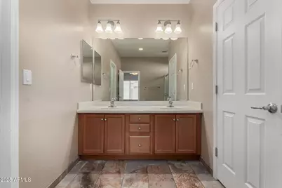 26189 W Runion Drive, Buckeye, AZ 85396 - Photo 22