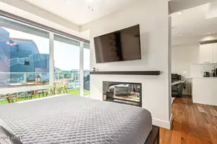 4422 N 75th St, Scottsdale, AZ 85251 - Photo 8