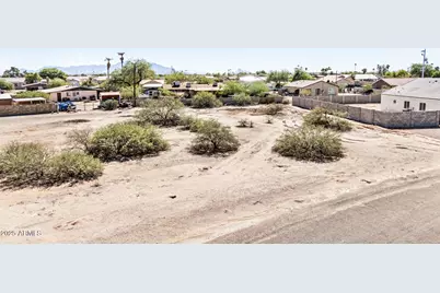 4125 N Monarch Drive #10, Eloy, AZ 85131 - Photo 8